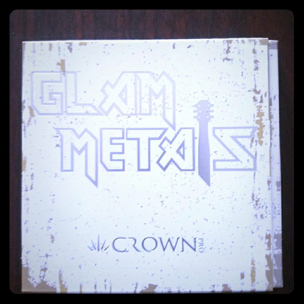 Crown Pro Glam Metals Palette